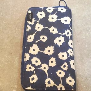 Kate Spade Saturday large zip wallet